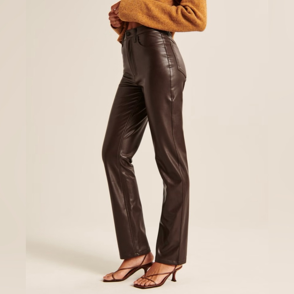 Abercrombie Curve Love Vegan Leather Dark Brown 90’s Straight Pants Ultra High - Picture 4 of 12